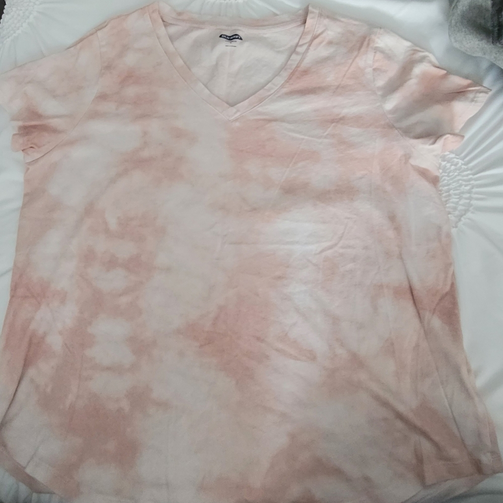 Tee shirt